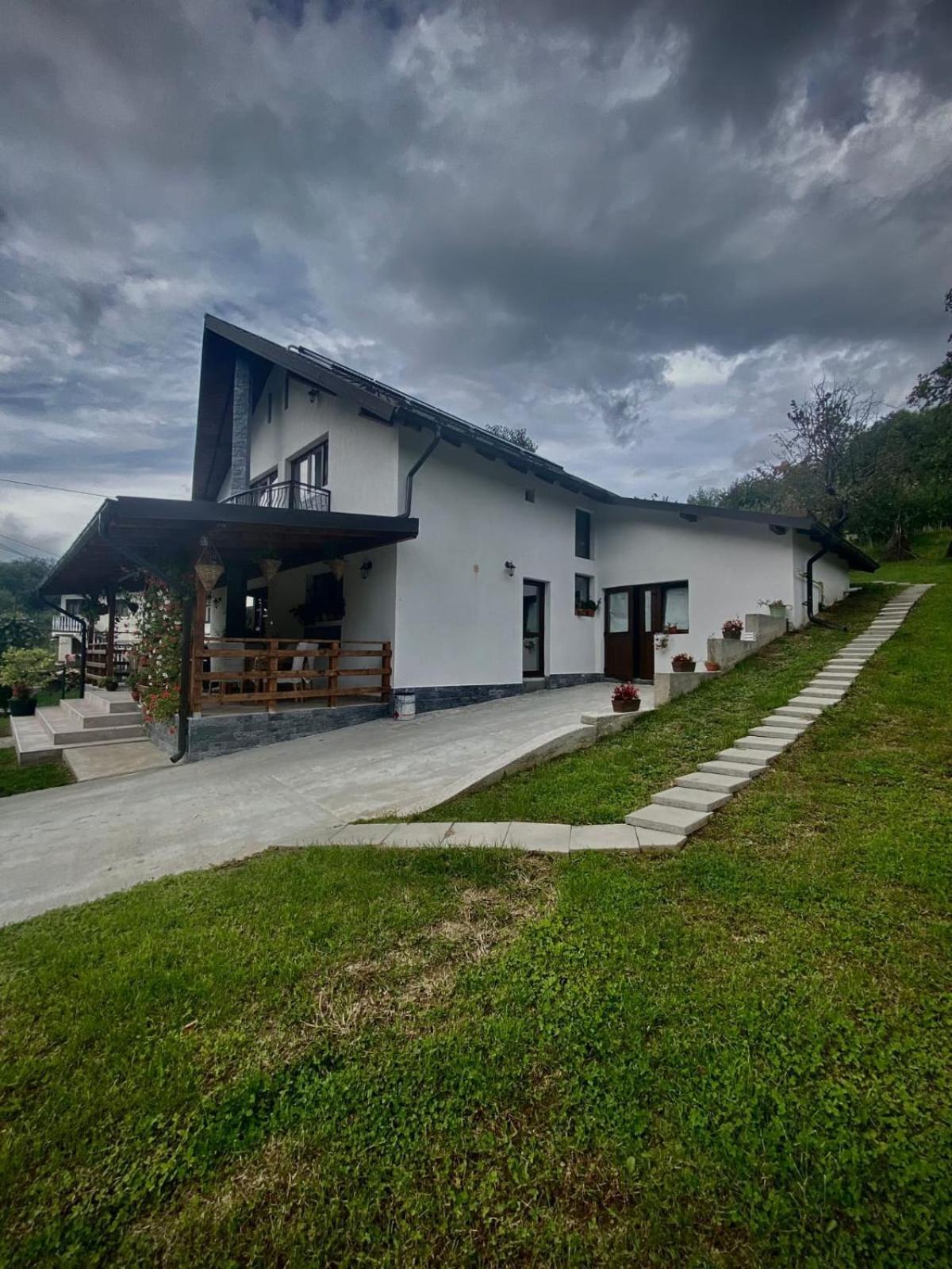 Casa Alex Otel Curtea de Argeş Dış mekan fotoğraf